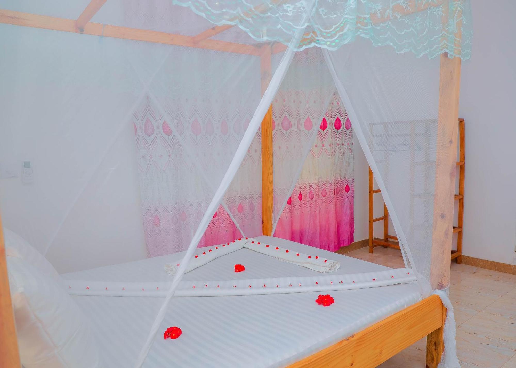 Bed and Breakfast Raha House Nungwi Exteriér fotografie