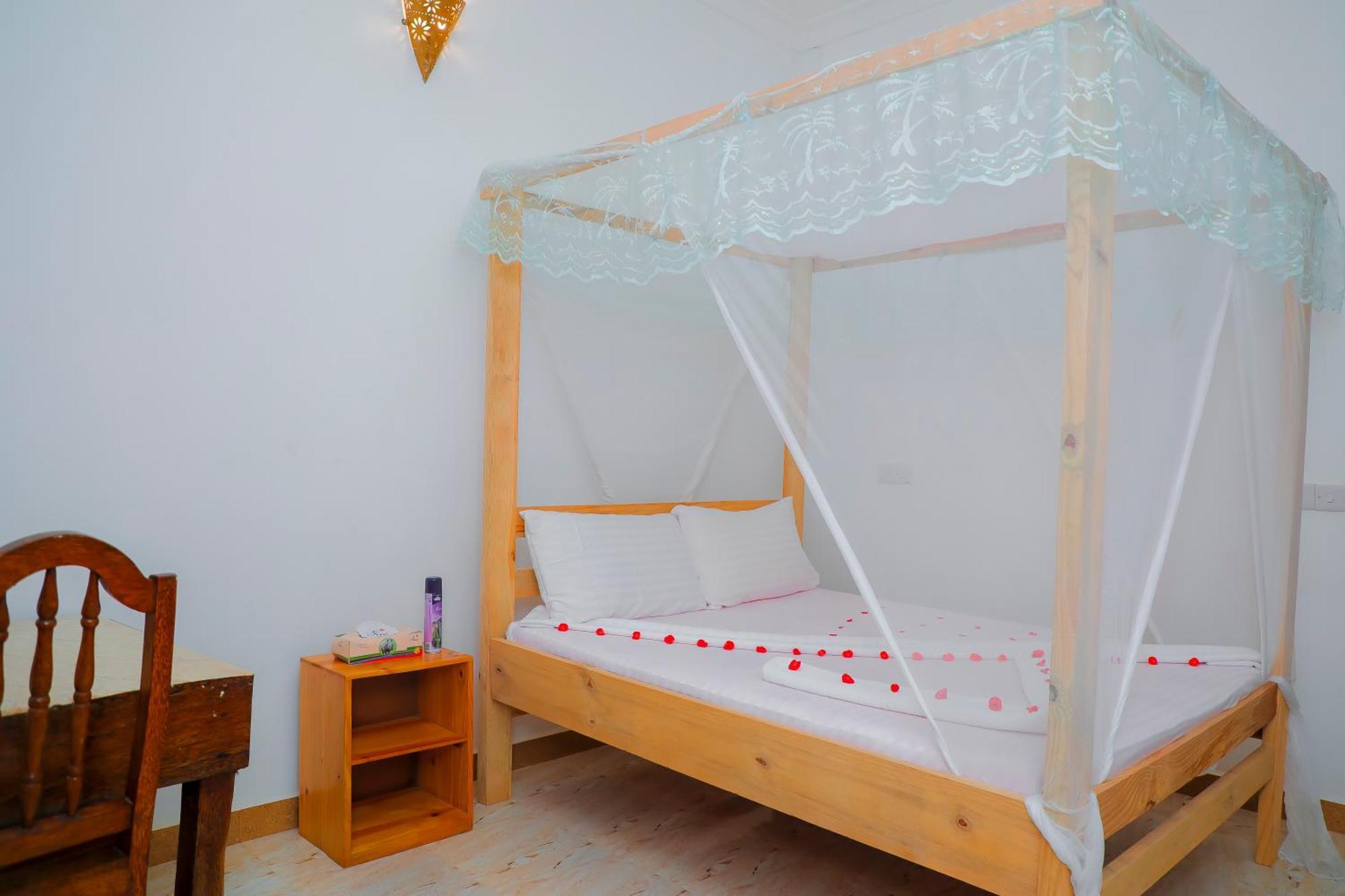 Bed and Breakfast Raha House Nungwi Exteriér fotografie